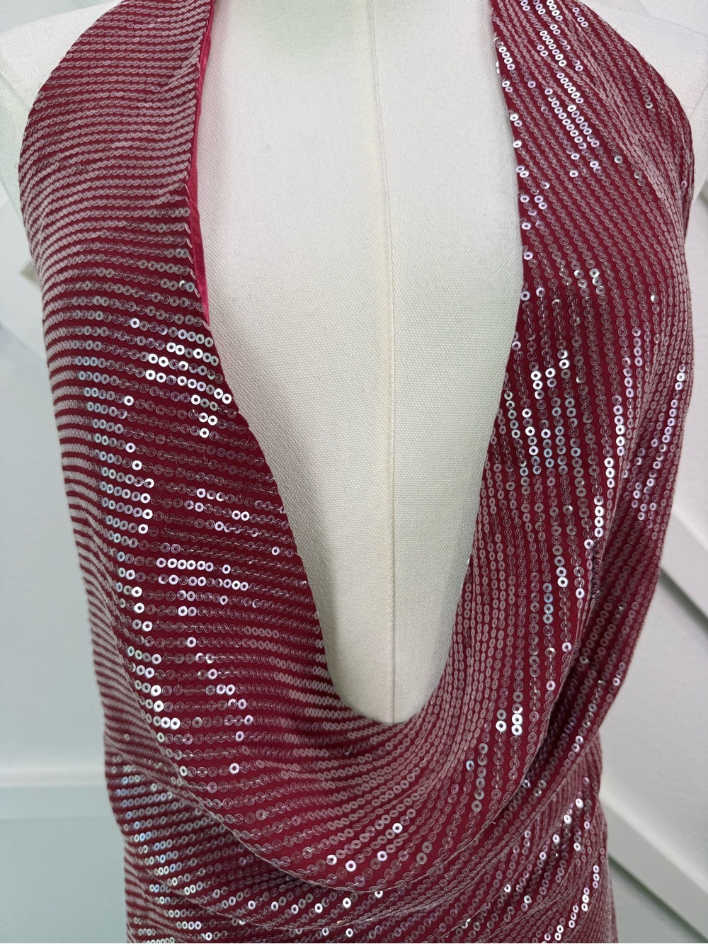 NWT Peppermayo Nora Sequin Cowl Neck Mini Dress Red Size US 8 - Picture 4 of 13